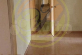 2-к. квартира, 77 м², 2/10 эт.
